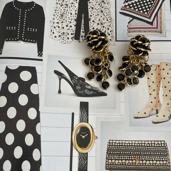 Sorrelli Signed Vntg GoldTone&Black Crystal Cluster Chandelier Clip On Earrings - Picture 2 of 5